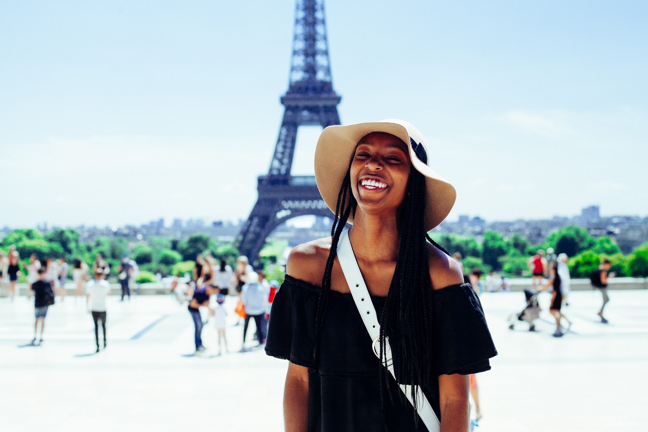 solo travel for women. 5 reasons why every woman should travel alone